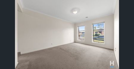 Modern Living in Prime Location! - Photo 2