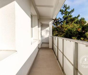 AXIS REAL | NEZARIADENÝ 2,5-izb.byt, 11m2 LODŽIA, BA IV., Červeňákova - Fotografia 1