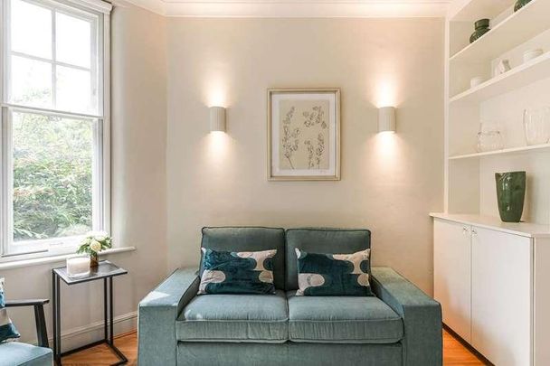 Kings Road, Chelsea, SW3 - Photo 1