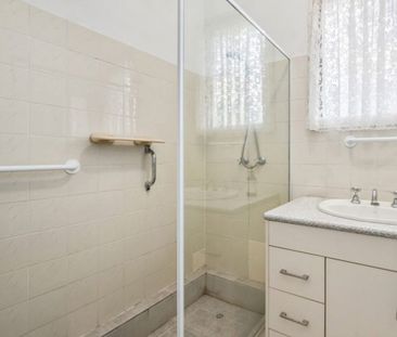 3 Burton Avenue, Windsor Gardens SA 5087 - Photo 2