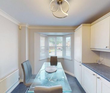 4 bedroom property to rent - Photo 3