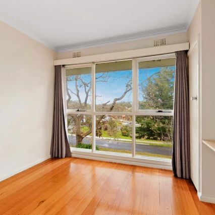 3 Bed, 1 Bath - Photo 1