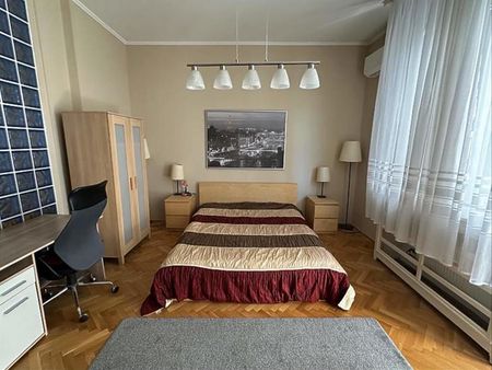 Kiadó jó állapotú lakás - Budapest V. kerület - Photo 2