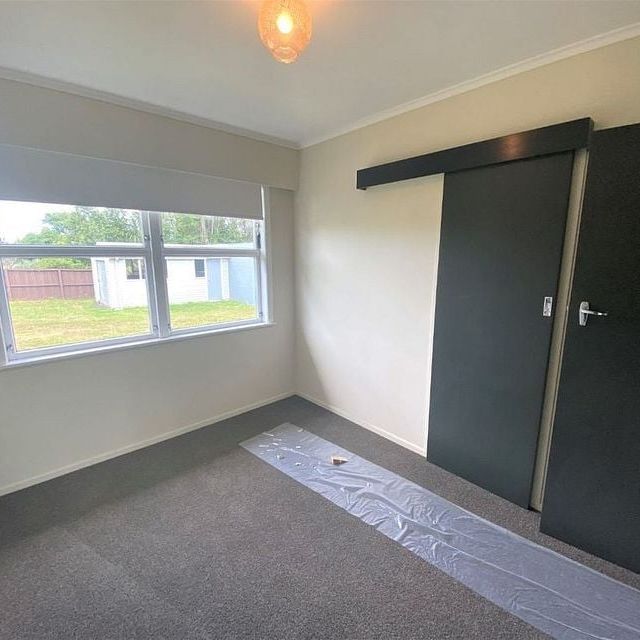 Spacious 3-Bedroom House in Fairview Downs - Photo 1