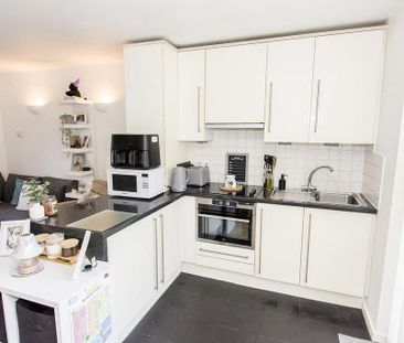 2 bedroom house to rent - Photo 2