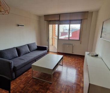 Apartamento de alquiler en Ordoño II, 17, Centro Ciudad - Photo 4