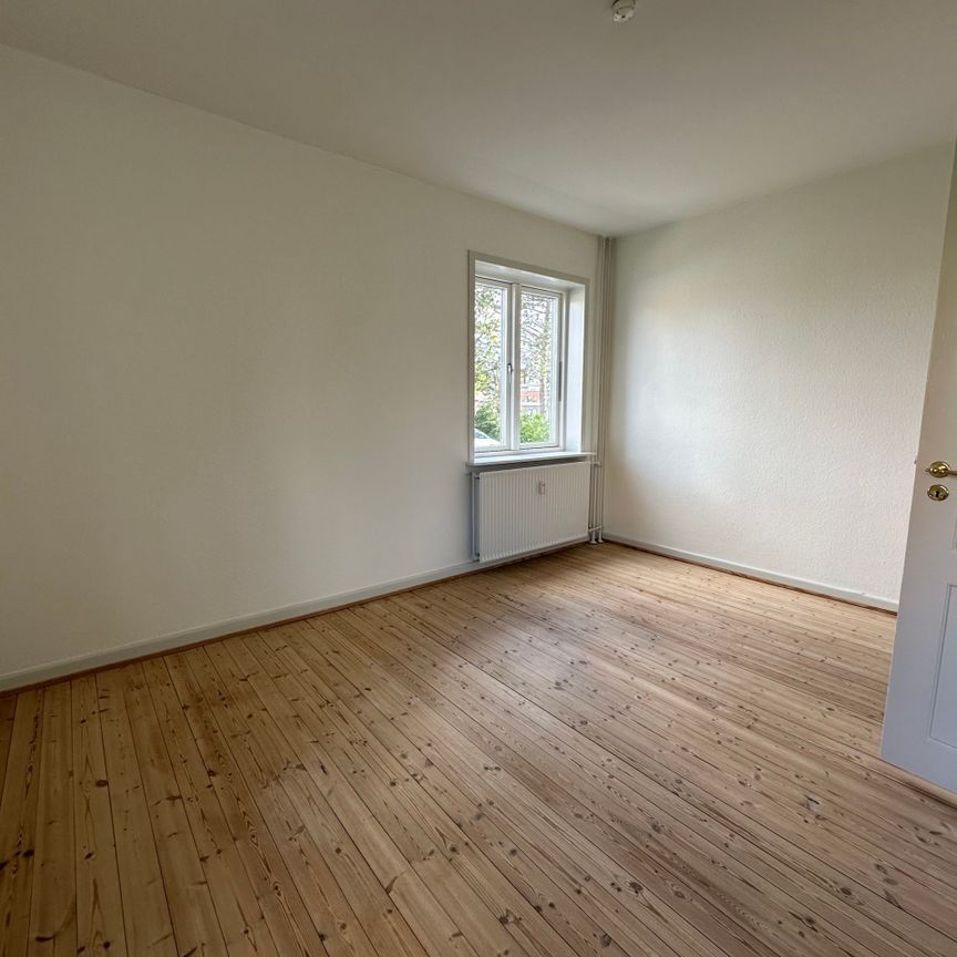 Hyggelig 3-værelses lejlighed i Odense C med have - Photo 1