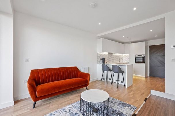 Studio to rent - Photo 1