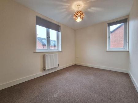 Sapphire Way, Brockworth - Photo 2