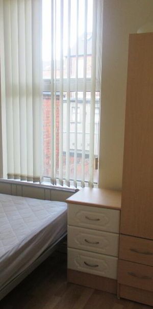 Unit 3, 43 Fitzroy Avenue, Belfast, BT7 1HS - Photo 1