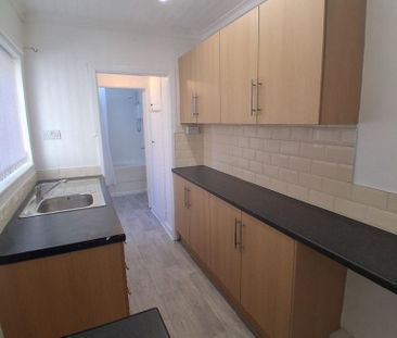 2 bedroom house to rent - Photo 3