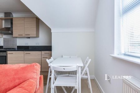 1 bedroom house to rent - Photo 4
