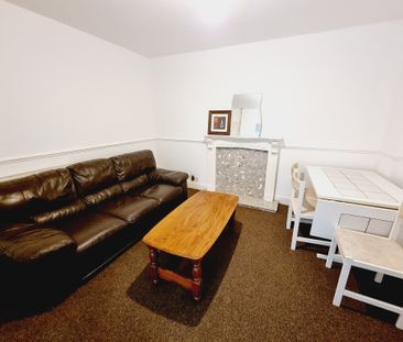 5 Bed Student Accommodation - Photo 1