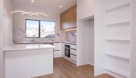 Brand new 3 Bedrooms, Milford - Photo 4