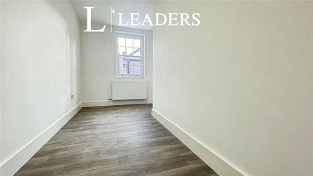 3 bedroom house to rent - Photo 3