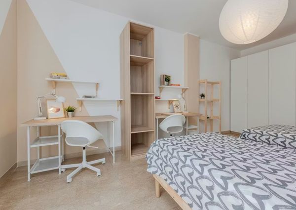 Via Cesare Cremonino, Padova, Veneto 35124