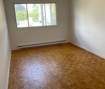 2 CH - 1 SDB - Saint-Eustache - $1,450 /mo - Photo 2