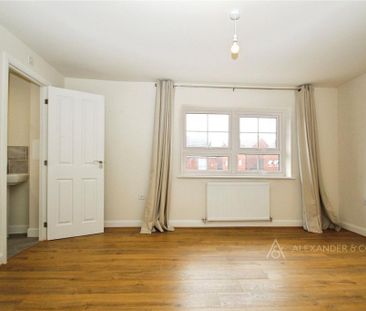 3 bedroom terraced house to rent - Photo 4