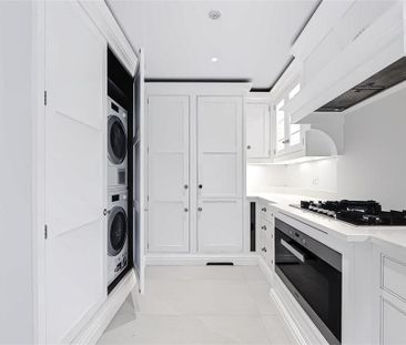 4 bedroom end of terrace house to rent - Photo 6