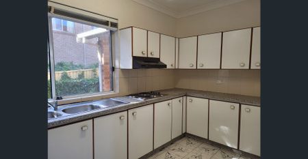 Hurstville 2 bedroom Unit for Rent - Photo 3