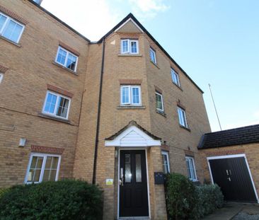 Broadlands Place, LS28 9GA - Photo 4