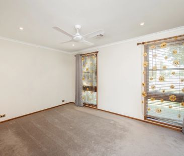 Fabulous Family Home in Prime Lavington Location - Photo 2