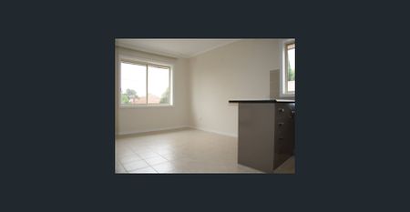 Stylish 2-Bedroom Apartment in Coburg - Perfect for Modern Living - Photo 4