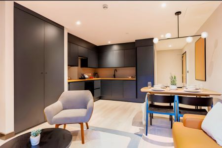 Premium Ensuite - Photo 4