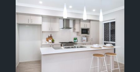 Modern Light Filled Family Home - Photo 4