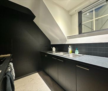 Stijlvol bemeubeld instapklaar dak-duplexappartement (+-75m²)met 2 ... - Foto 3