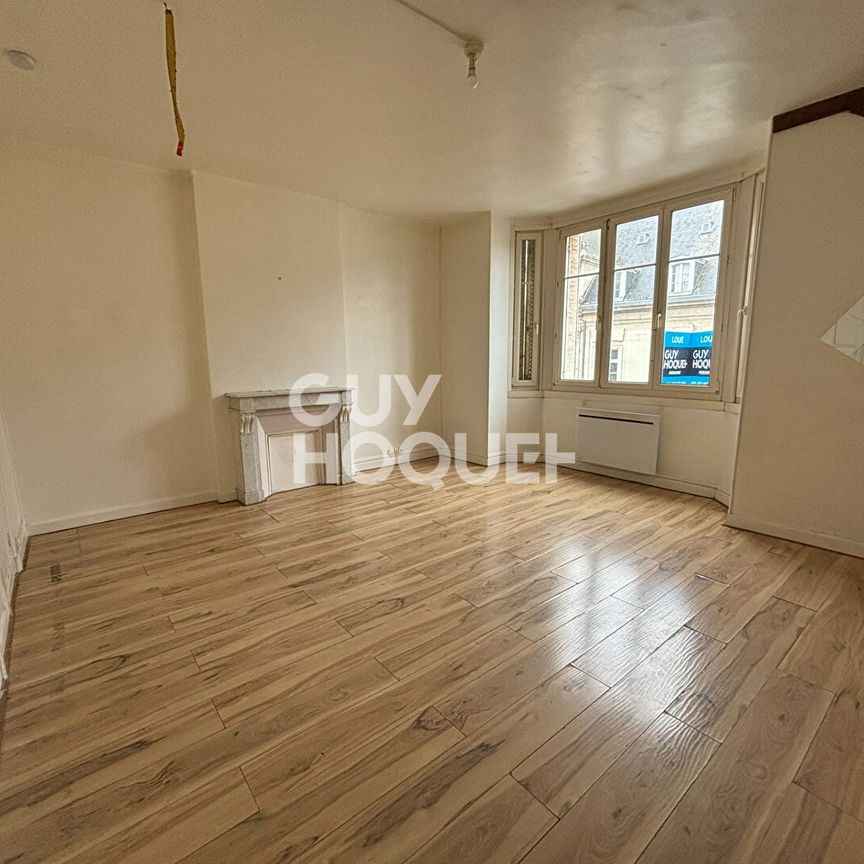 Appartement à louer en CENTRE VILLE DE PERONNE (80200). - Photo 1