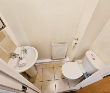 3 Bedroom House to Rent in Stockbridge Close, Clifton, Shefford, SG17 - Photo 5
