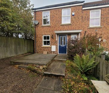 2 bedroom semi-detached house to rent - Photo 4