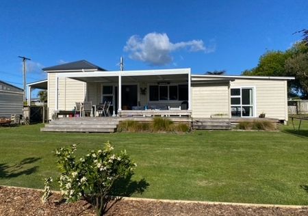 4 Regent Street, Waihi - Photo 2