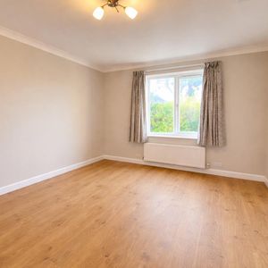 Penfold Road, Worthing - Photo 2