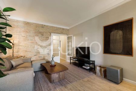 Apartamento de alquiler en Carrer de Villarroel, L'Antiga Esquerra de l'Eixample - Photo 2