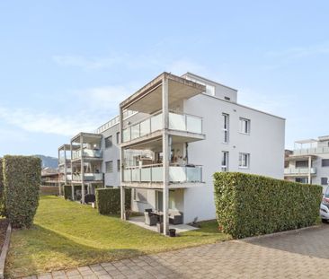 "Traumwohnung mit Gartensitzplatz" - Photo 1