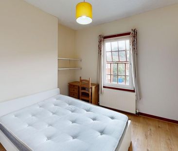 5 bedroom detached house to rent - Photo 5