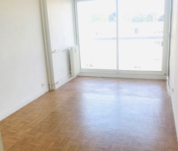 Location Appartement 4 pièces 102m² ST BRIEUC 22000 - Photo 4