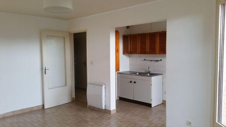 Location Appartement 2 pièces 41m² PRIVAS 07000 - Photo 2