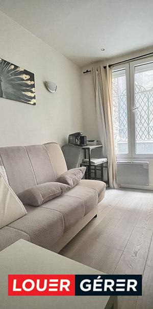 Appartement Paris 1 pièce(s) 14 m2 - Photo 1
