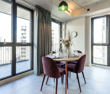 1421 The Robinson South, Wembley, HA9 0TT - Photo 5