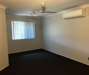 Tidy Family home in Glenvale! - Photo 5