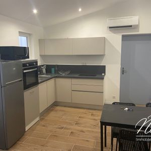 Location Appartement 2 pièces 31m² NIMES 30000 - Photo 2