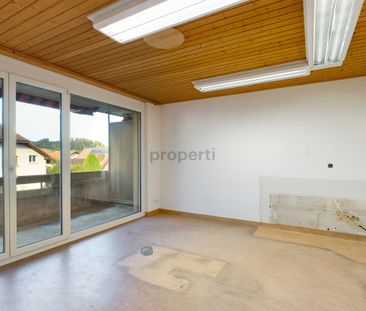 Unique 5.5-room apartment in Schüpfen, BE - Photo 4