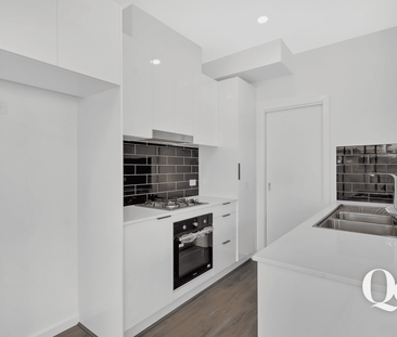 Generous Family Home - Photo 2