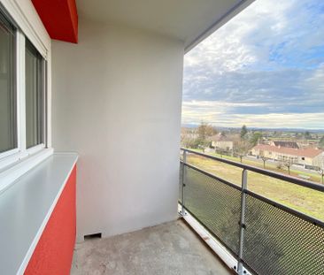 Appartement T3 dans une résidence réhabilitée à Saint Yan - Photo 4