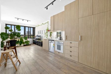 501/31 Bank Street, West End QLD 4101 - Photo 2
