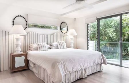 Exquisite Coastal Sanctuary Nestled in the Heart of Sunshine Beach - Photo 5