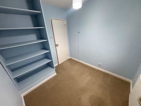 3 bedroom detached to let - Photo 4